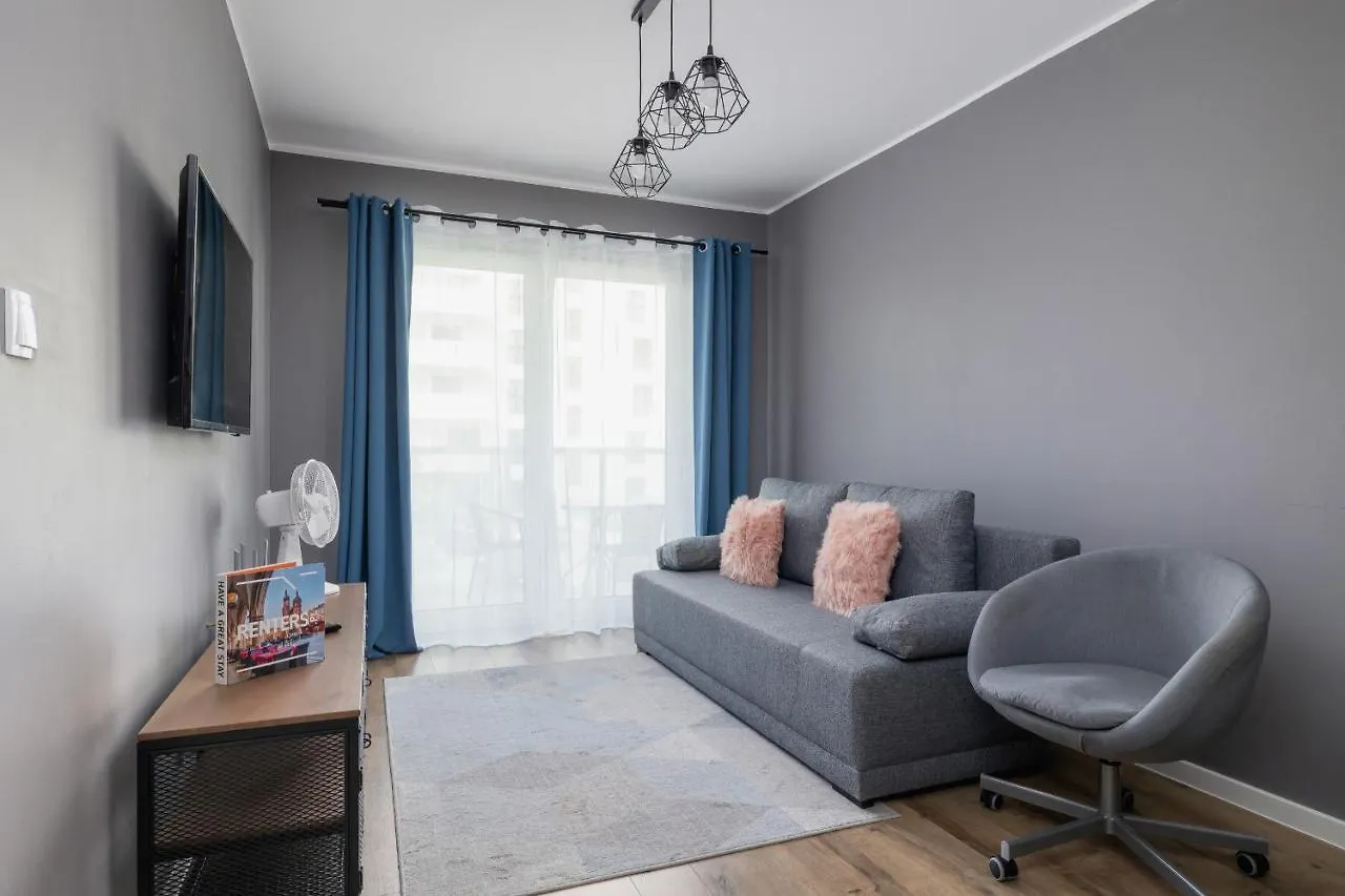 Comfy Apartment Pachonskiego With Parking In Krakow By Noclegi Renters פולין