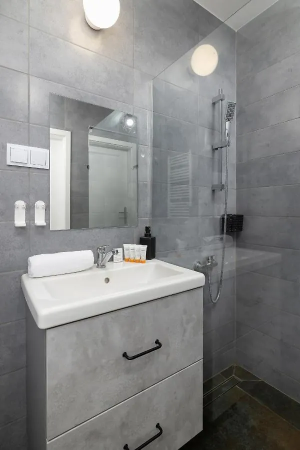 Comfy Apartment Pachonskiego With Parking In Krakow By Noclegi Renters Πολωνία